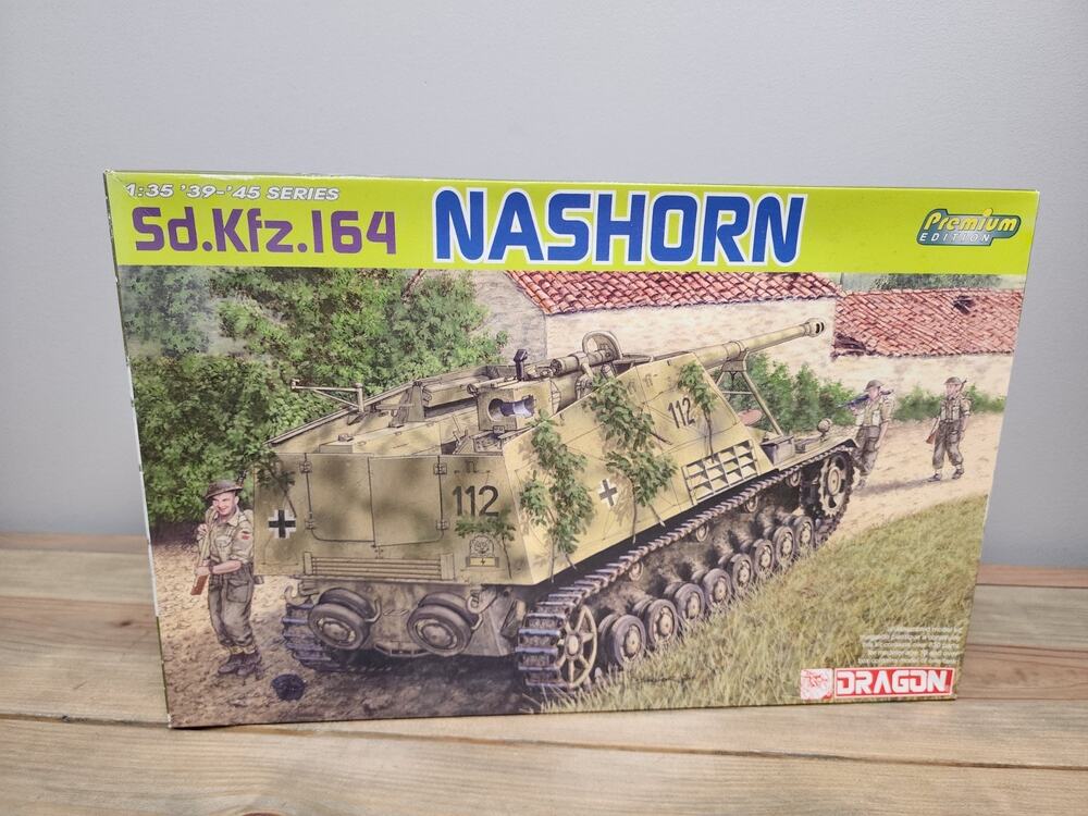 1/35 Dragon Sd.Kfz 164 Nashorn - Premium Edition - #6314